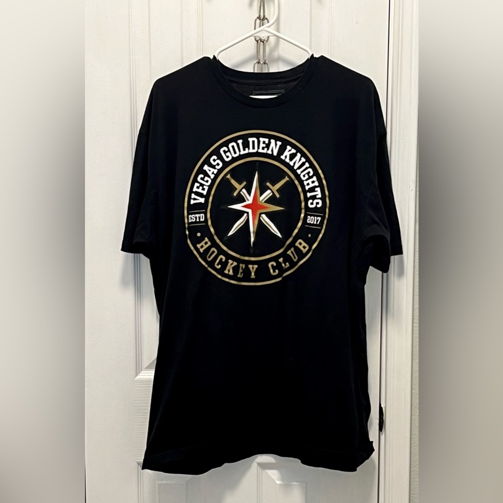 LAS VEGAS KNIGHTS HOCKEY TEE SHIRT, size xxl